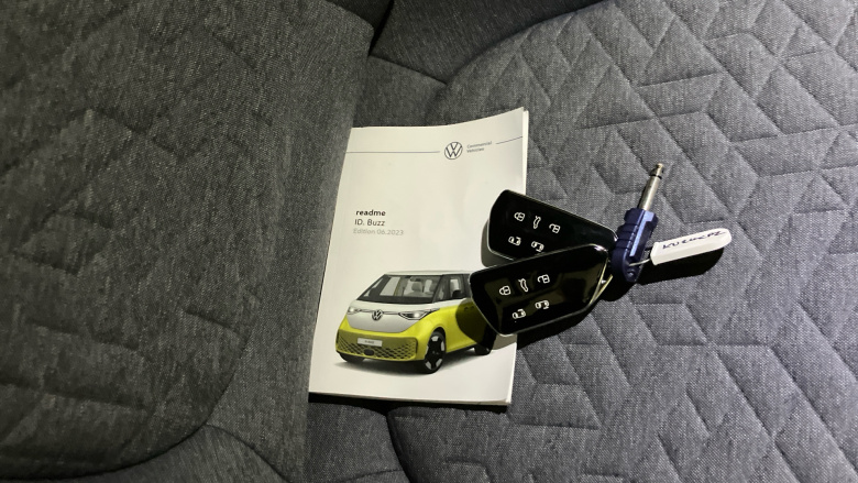 Volkswagen ID. Buzz 150kW Style Pro 77kWh 5dr Auto Electric Estate